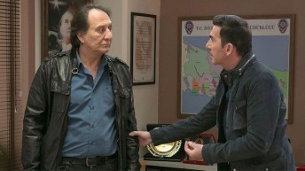 Arka Sokaklar Setinde Şok Kayıp: Çekimler Durdu