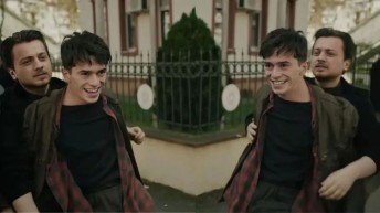 Taşacak Bu Deniz Gezep'in Gençliğini Oynayan Emirhan Parlak Kimdir? 