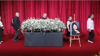 Ünlü tiyatrocuya son veda